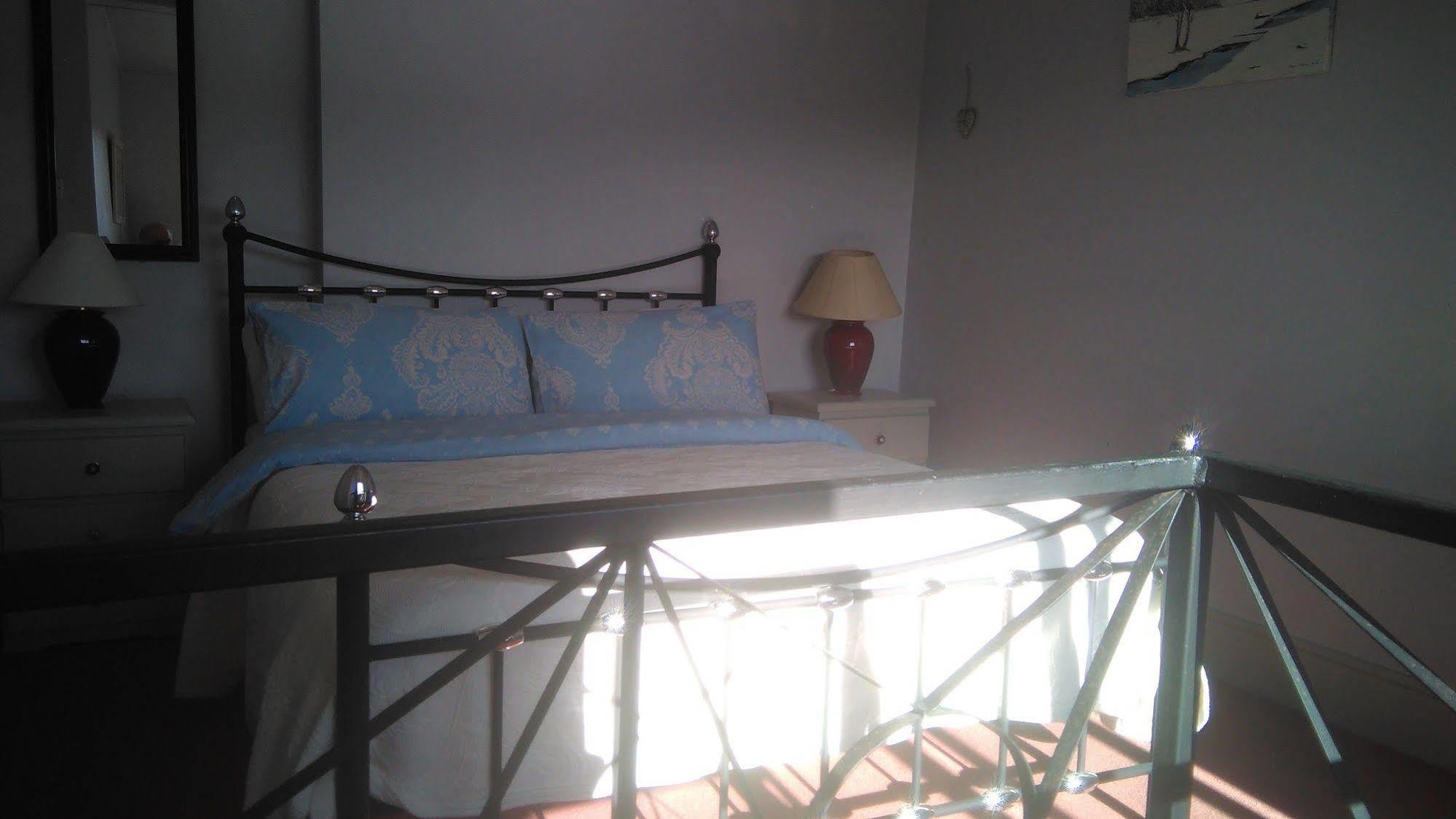 Clifden Apartment ภายนอก รูปภาพ